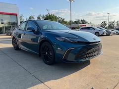 2026 Toyota Camry SE Sedan FWD