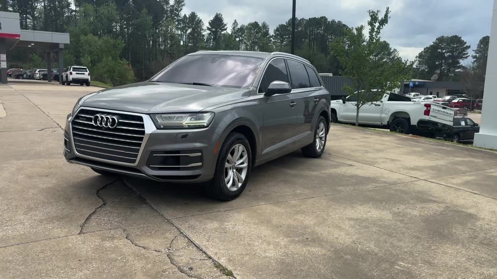 2017 Audi Q7 3.0T Premium Plus photo 2