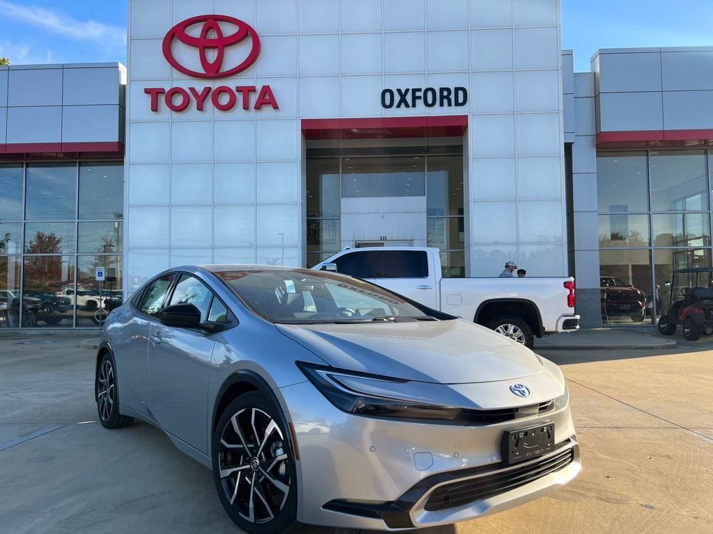 2026 Toyota Prius XSE Premium's photo