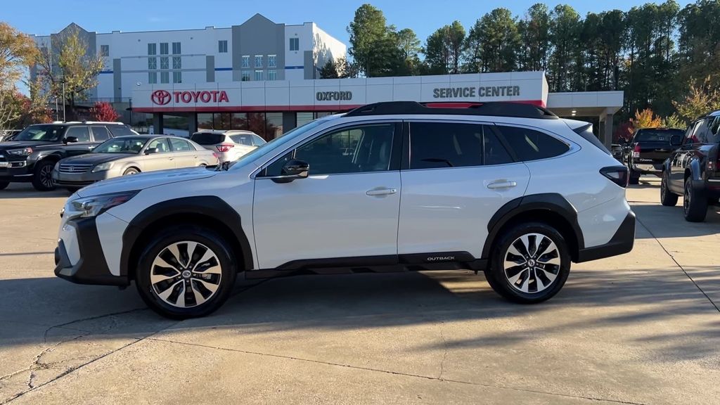 2023 Subaru Outback Limited photo 2