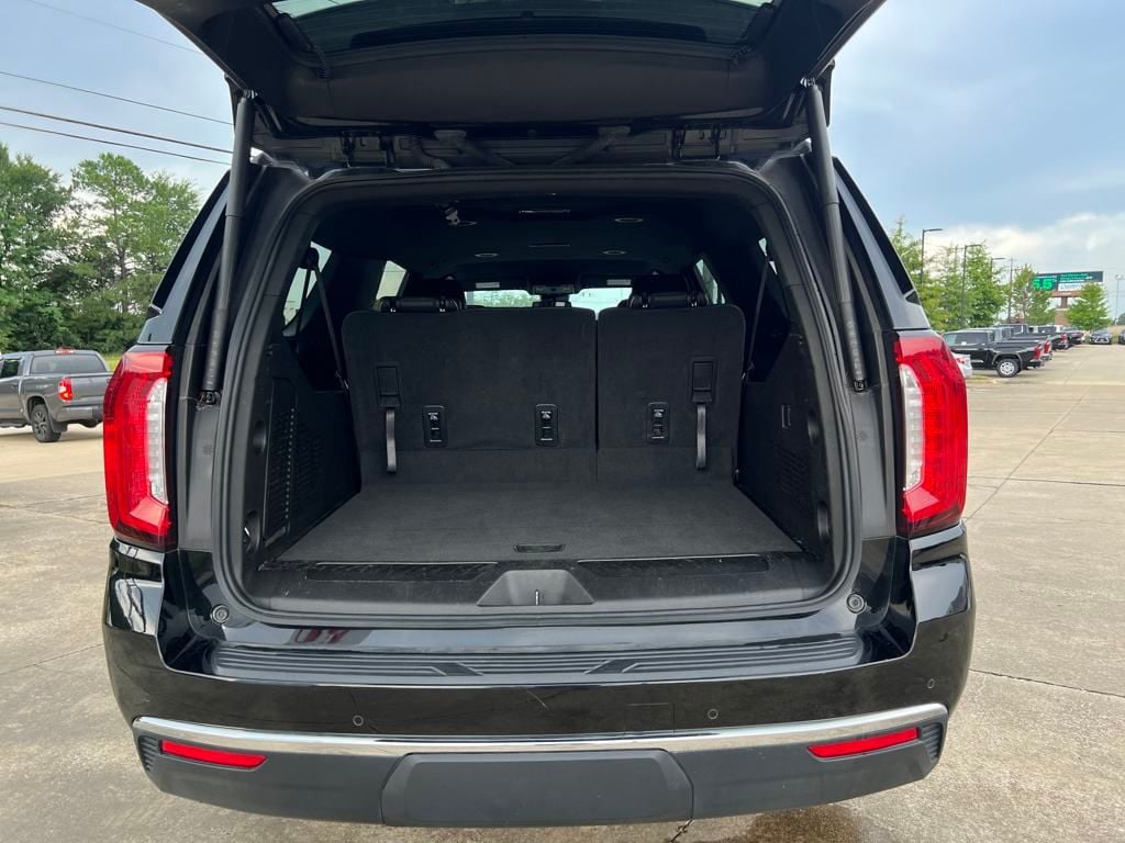 2023 GMC Yukon XL SLT - Photo 18