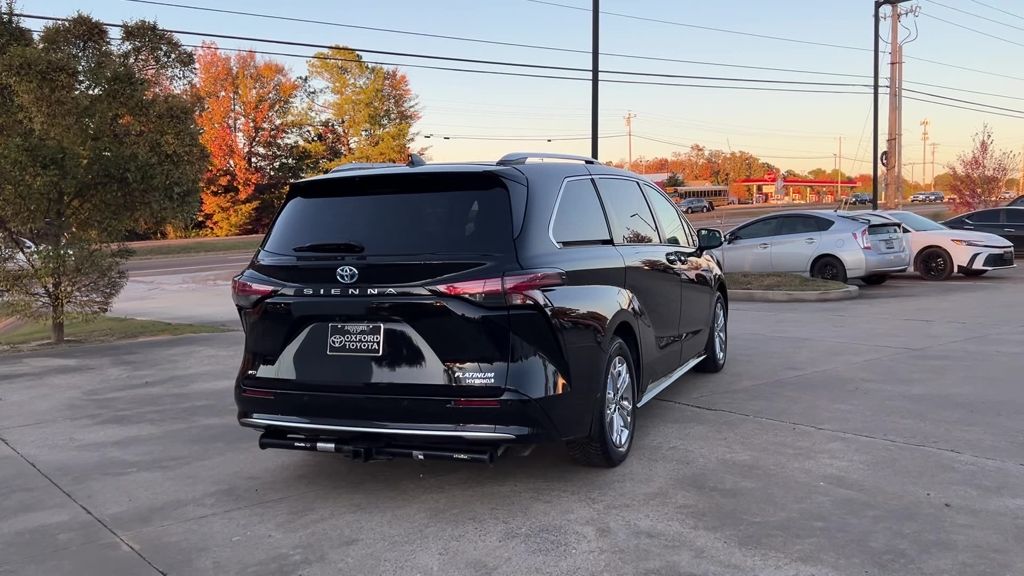2022 Toyota Sienna Platinum - Photo 6