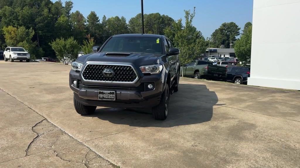 Used 2018 Toyota Tacoma TRD Sport with VIN 5TFAZ5CN0JX055412 for sale in Oxford, MS