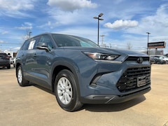 Used 2026 Toyota Grand Highlander XLE SUV in Oxford, MS