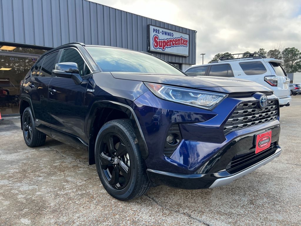2019 Toyota RAV4 XSE's photo