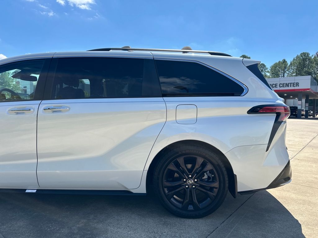 2023 Toyota Sienna XSE 25th Anniversary - Photo 32