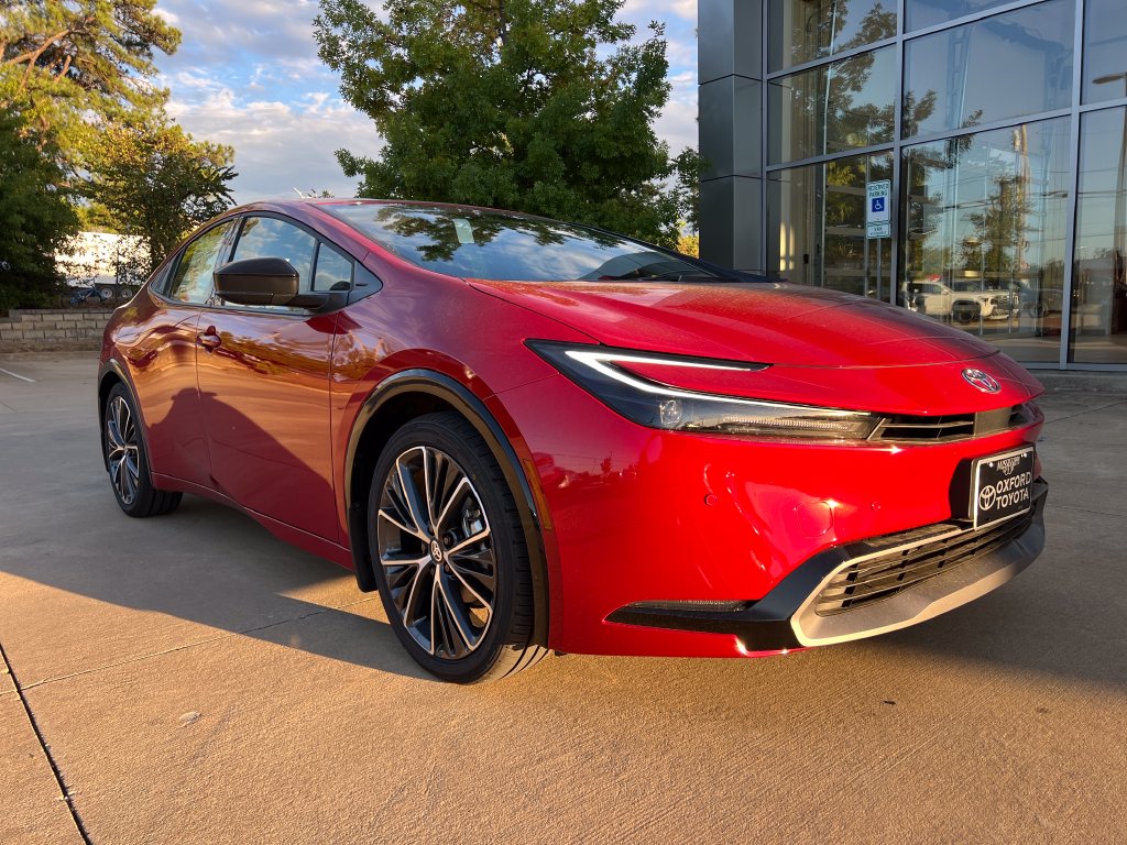 2027 Toyota Prius Hatchback 