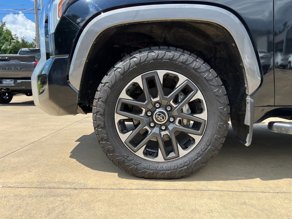 2024 Toyota Tundra Limited - Photo 25