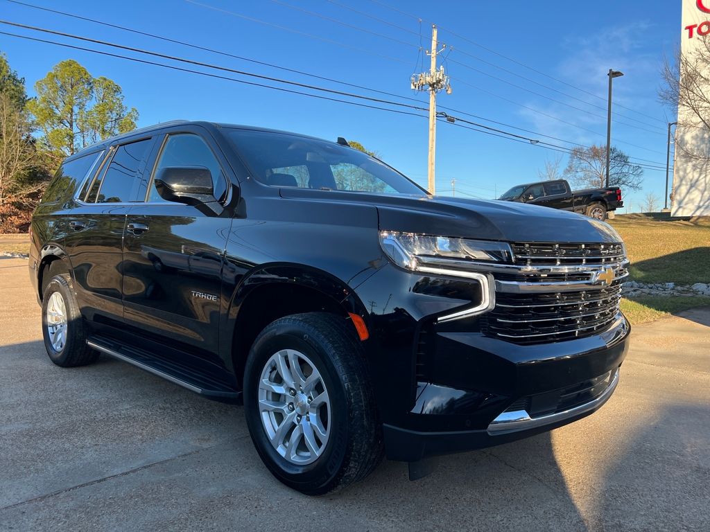 2024 Chevrolet Tahoe LT's photo