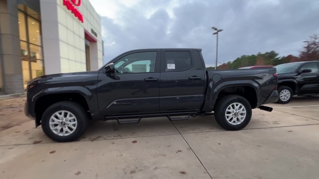 New 2025 Toyota Tacoma SR5 Truck Double Cab