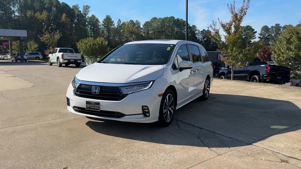 Used 2023 Honda Odyssey Touring Van