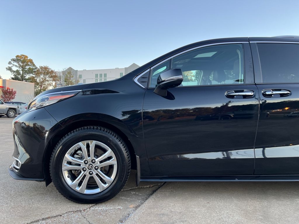 2022 Toyota Sienna Platinum - Photo 30