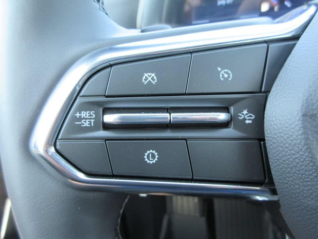 2027 Chevrolet Equinox LT - Photo 23