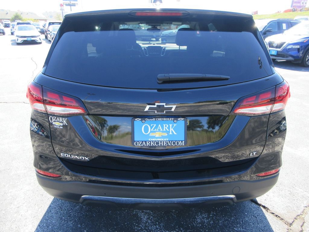 2023 Chevrolet Equinox LT photo 4
