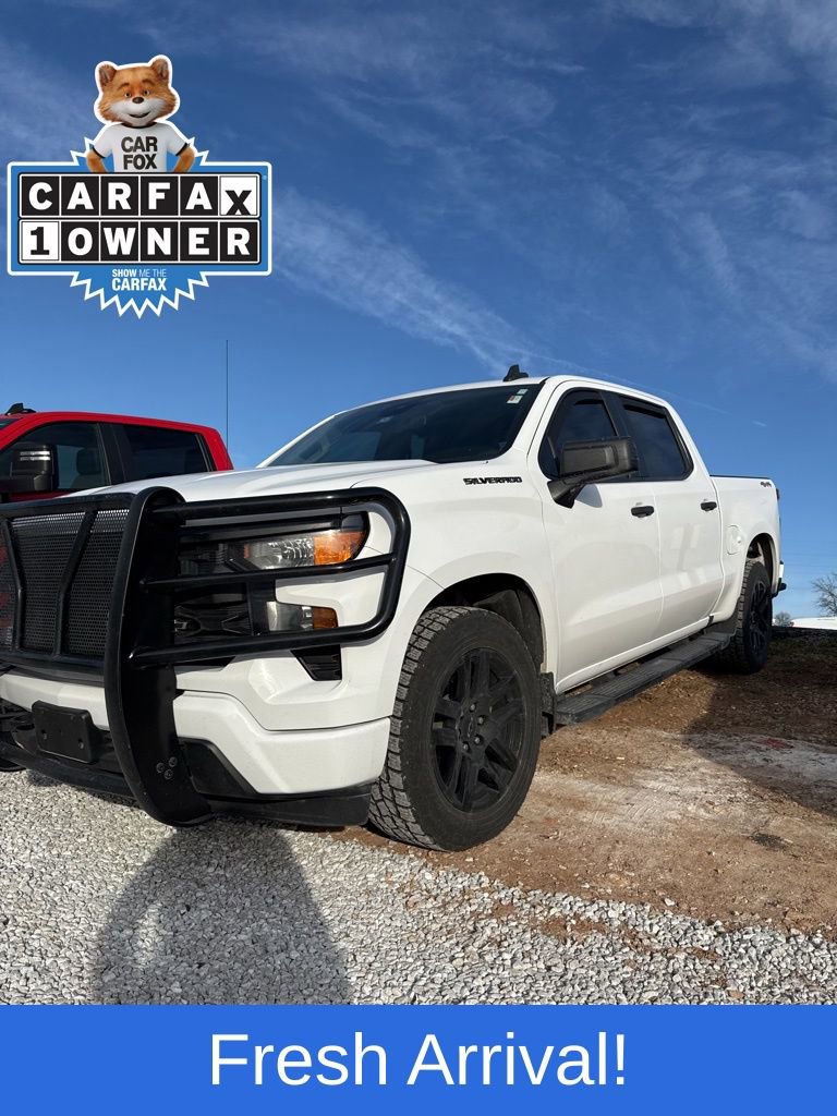 2023 Chevrolet Silverado 1500 Custom's photo