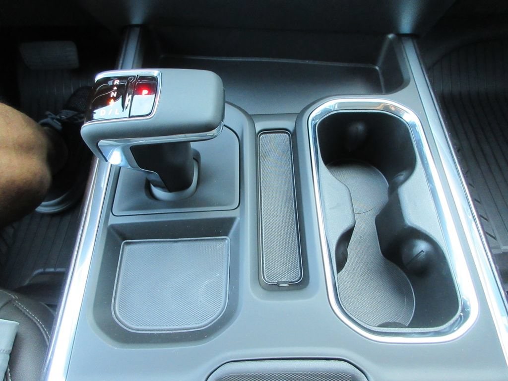 2026 Chevrolet Silverado 1500 LTZ - Photo 32