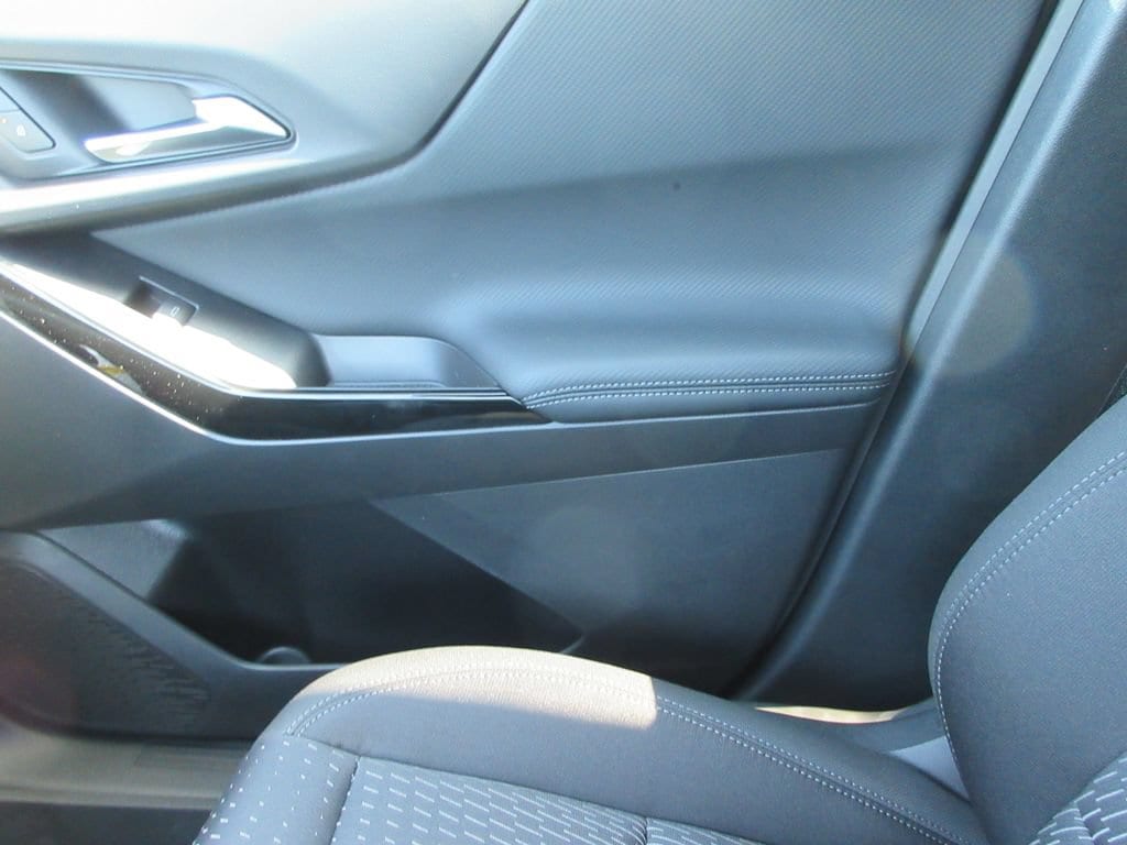 2027 Chevrolet Equinox LT - Photo 30