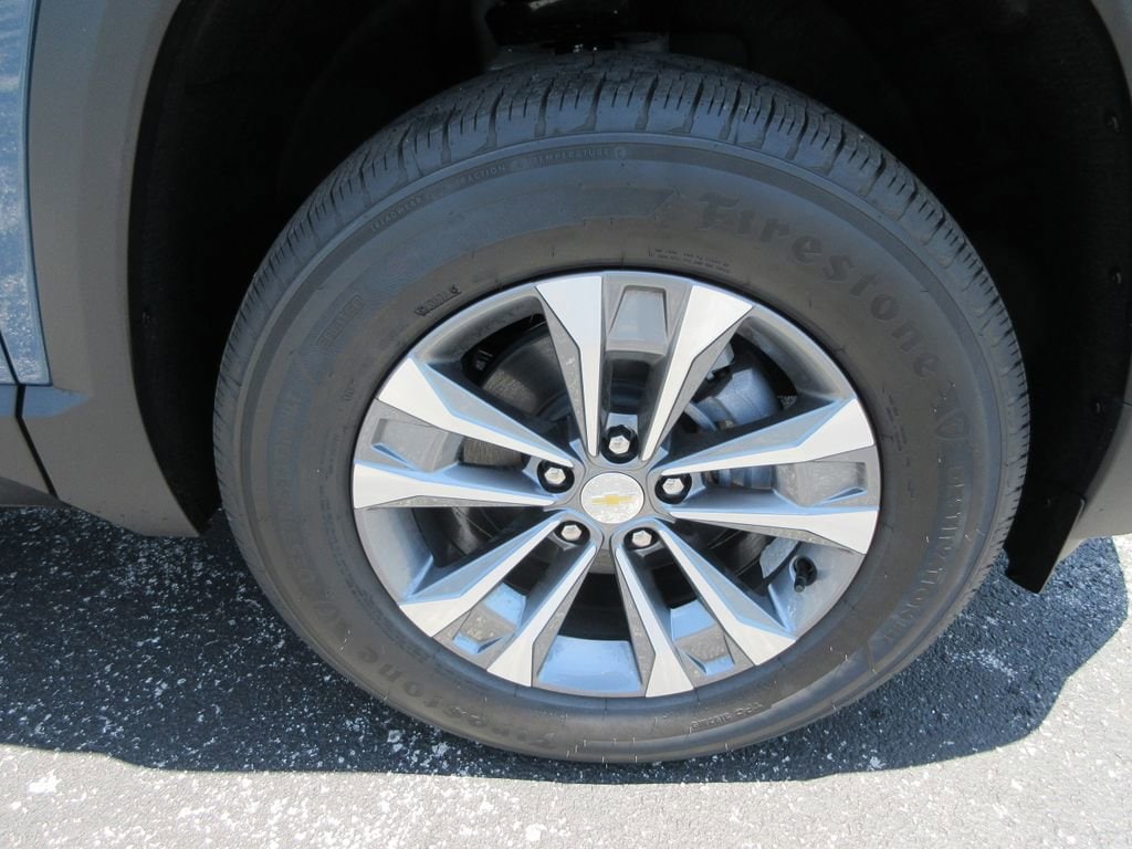 2026 Chevrolet Equinox LT - Photo 9