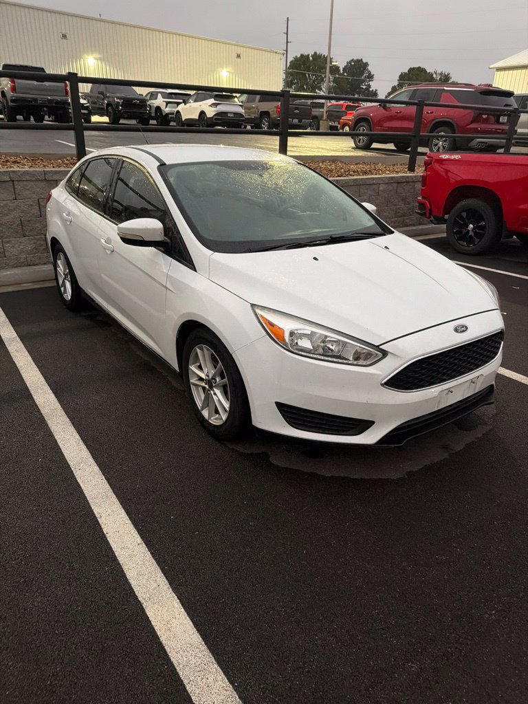 Used 2016 Ford Focus SE Sedan