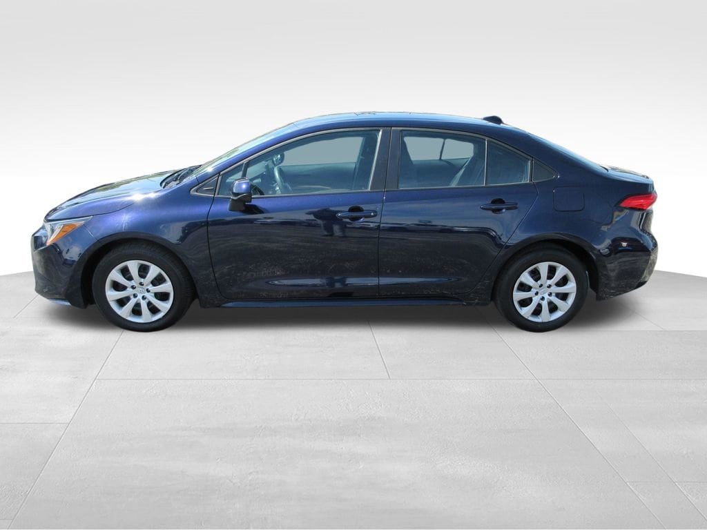 Used 2024 Toyota Corolla LE Sedan