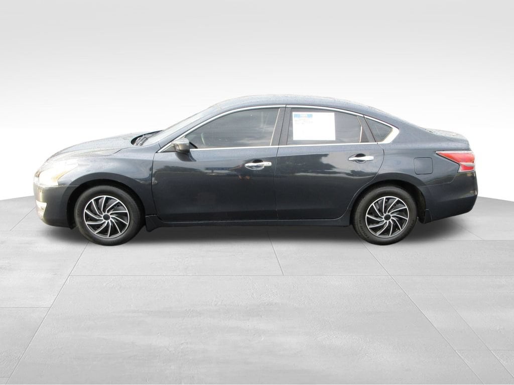 Used 2014 Nissan Altima S with VIN 1N4AL3APXEC298822 for sale in Ozark, MO