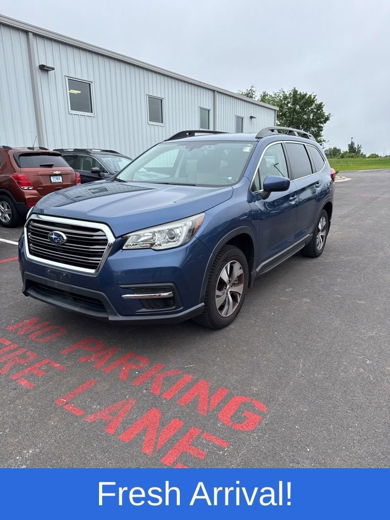 2019 Subaru Ascent Premium 7 Passenger's photo