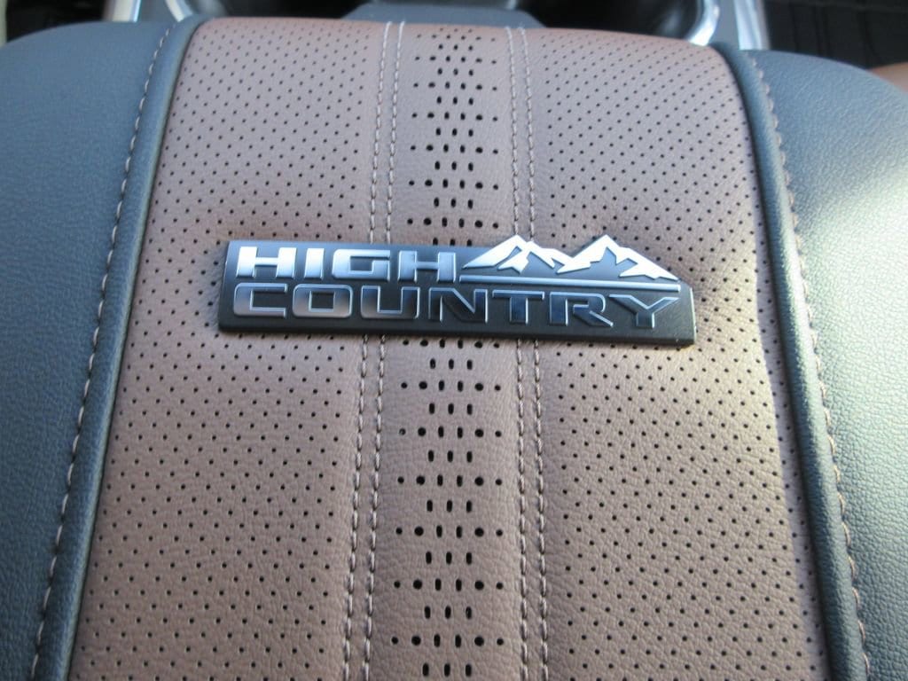 2026 Chevrolet Silverado 3500 HD High Country - Photo 32