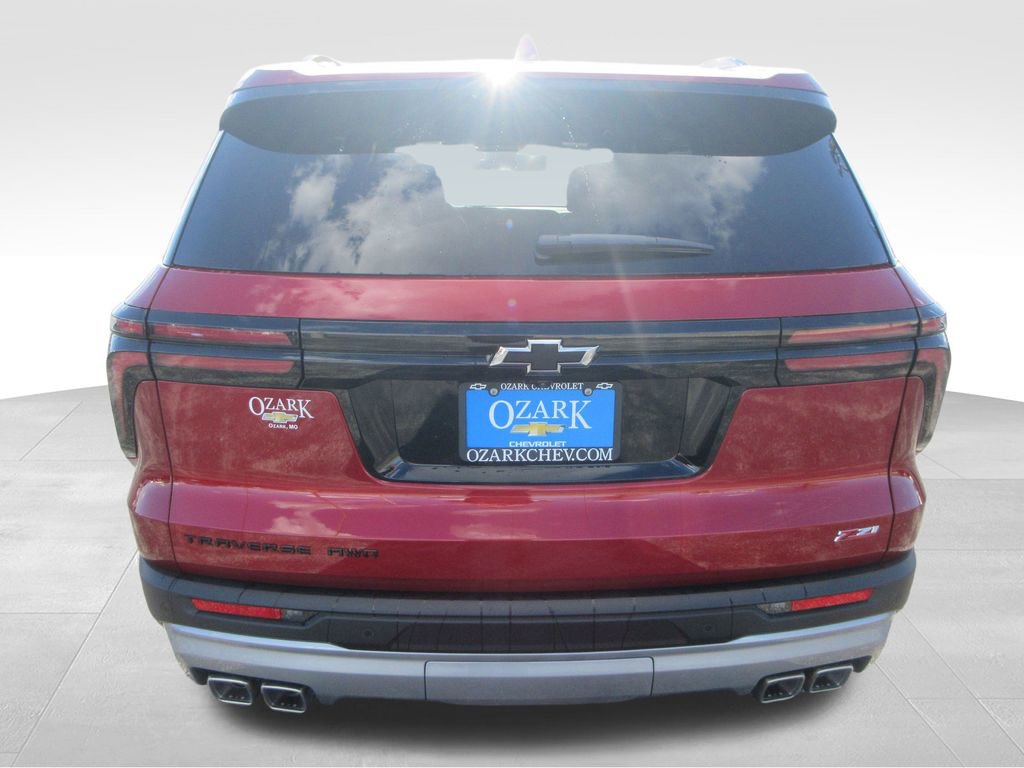 2026 Chevrolet Traverse Z71 photo 4