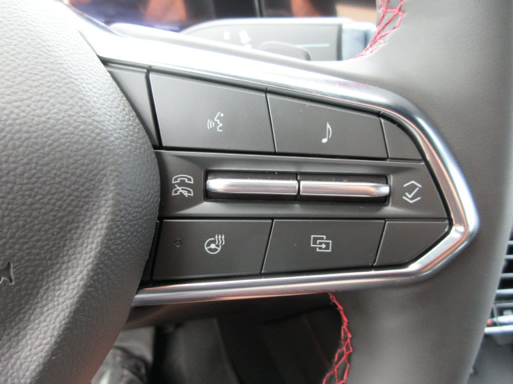 2026 Chevrolet Suburban RST - Photo 29