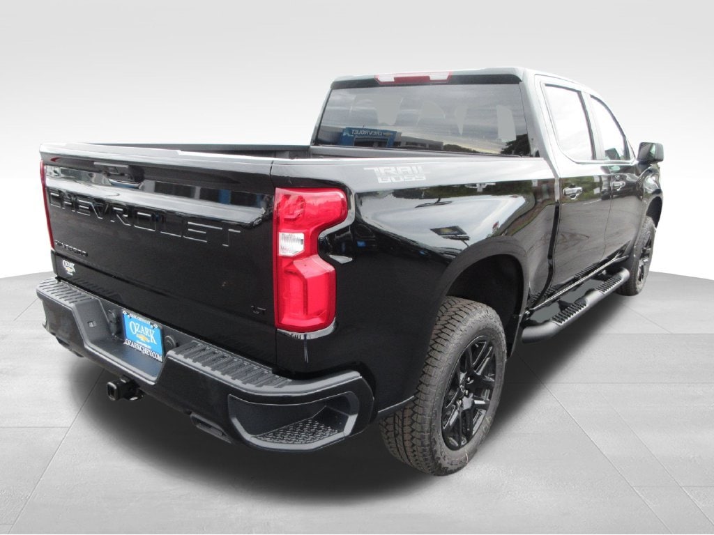 2026 Chevrolet Silverado 1500 LT Trail Boss - Photo 6