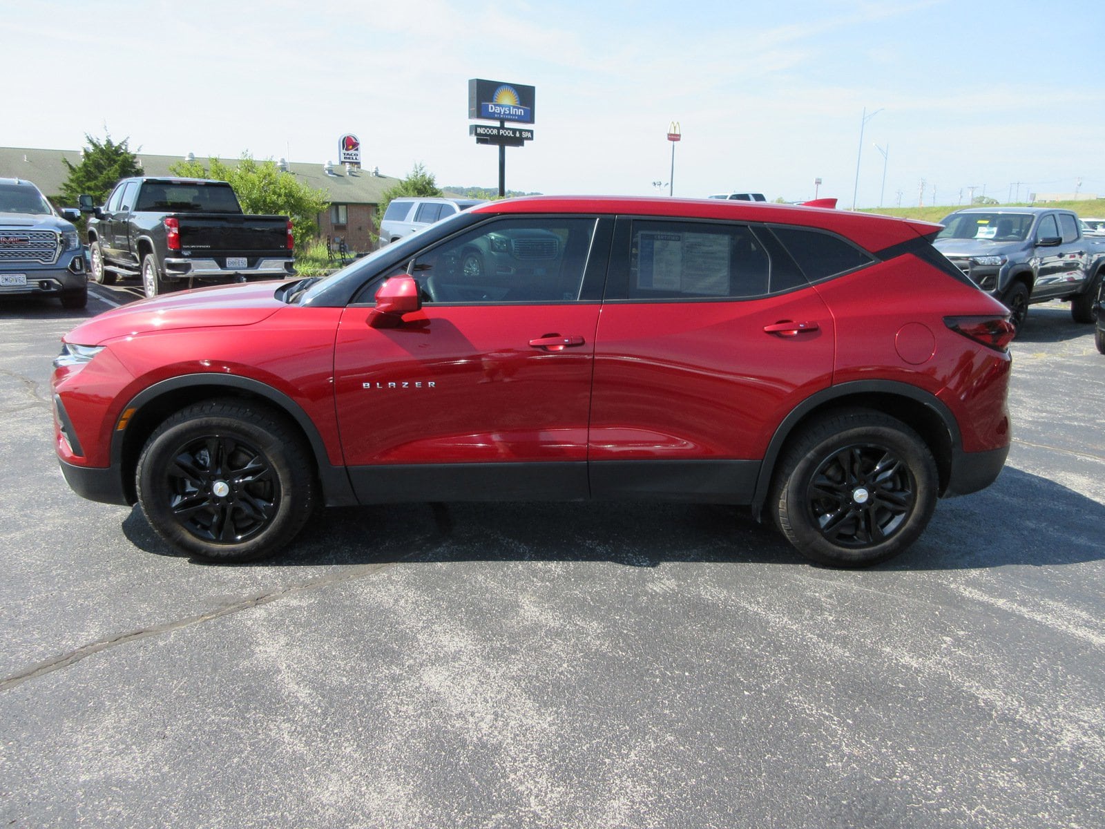 Certified 2021 Chevrolet Blazer 1LT with VIN 3GNKBBRA9MS587704 for sale in Ozark, MO