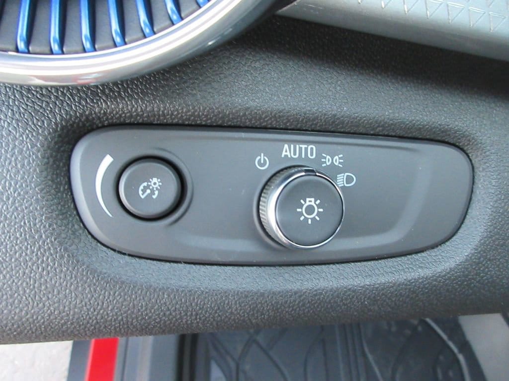 2026 Chevrolet Trax LT - Photo 22