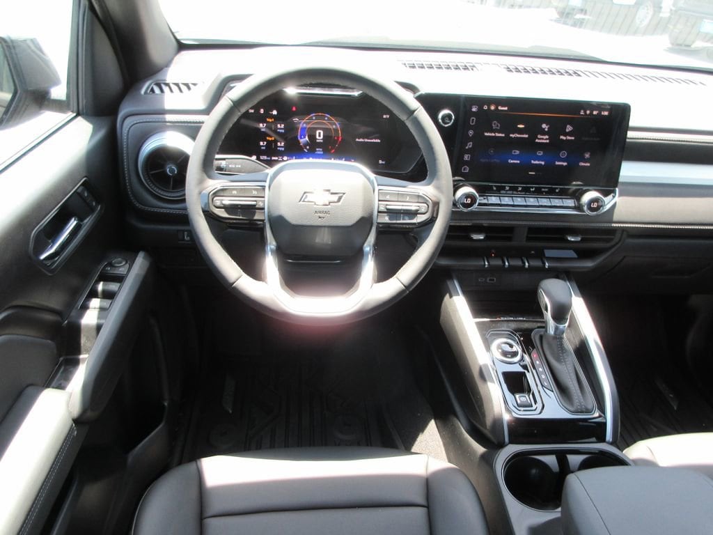 2026 Chevrolet Colorado LT - Photo 14