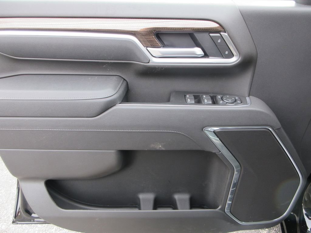 2026 Chevrolet Silverado 3500 HD LT - Photo 24