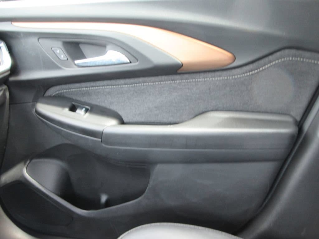 Photo 32