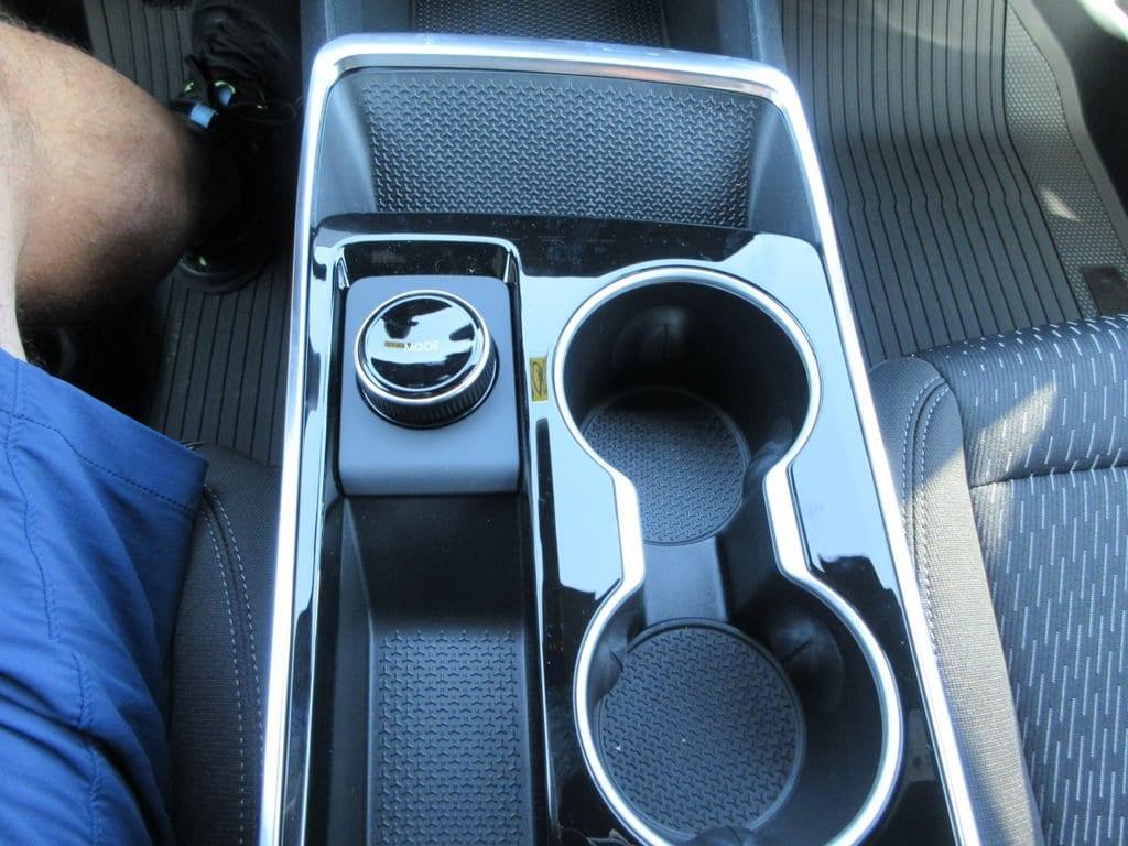 2027 Chevrolet Equinox LT - Photo 27