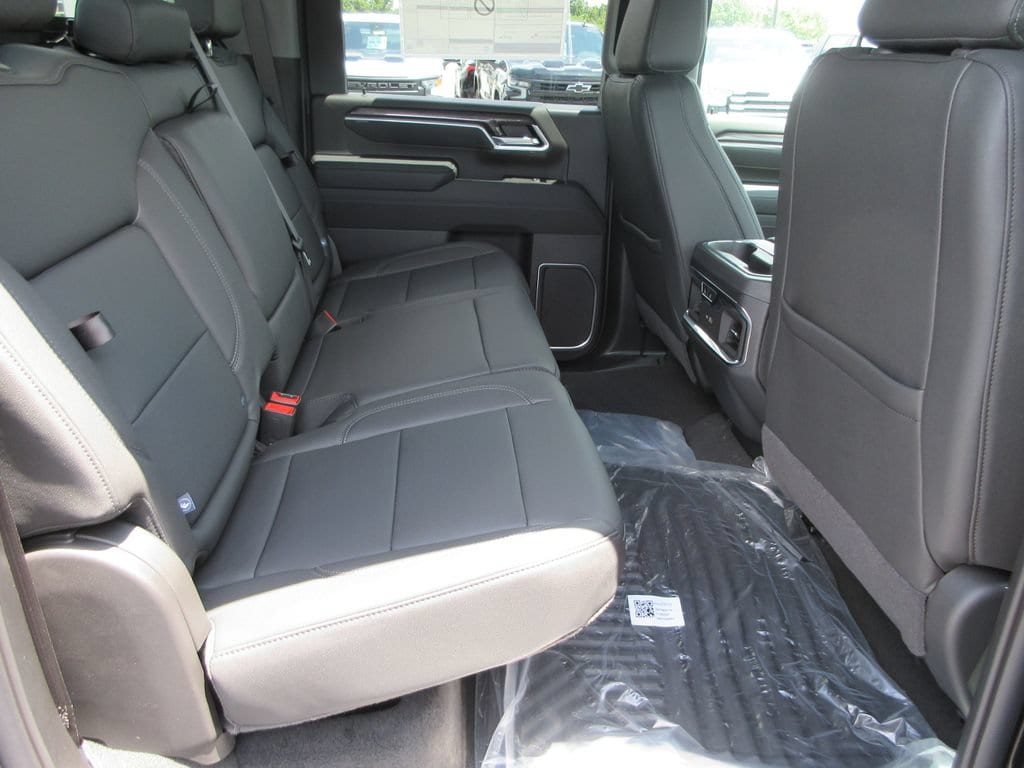 2026 Chevrolet Silverado 3500 HD LTZ - Photo 22