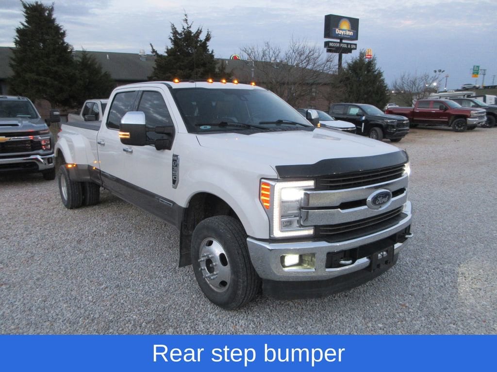 Used 2018 Ford F-350 Lariat Truck Crew Cab
