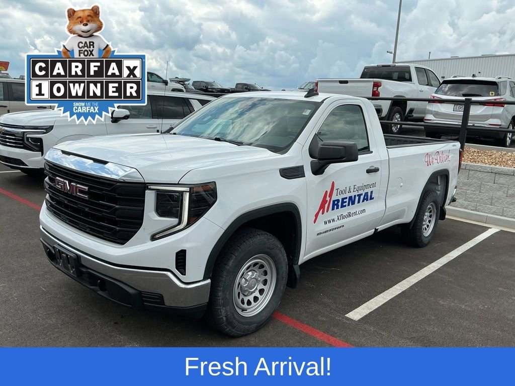 2022 GMC Sierra 4WD Regular Cab Standard Box Pro's photo