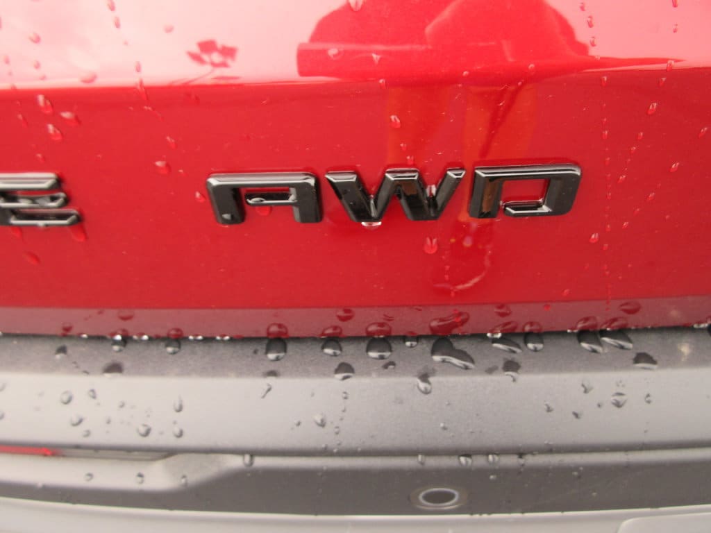 2027 Chevrolet Traverse Z71 - Photo 12