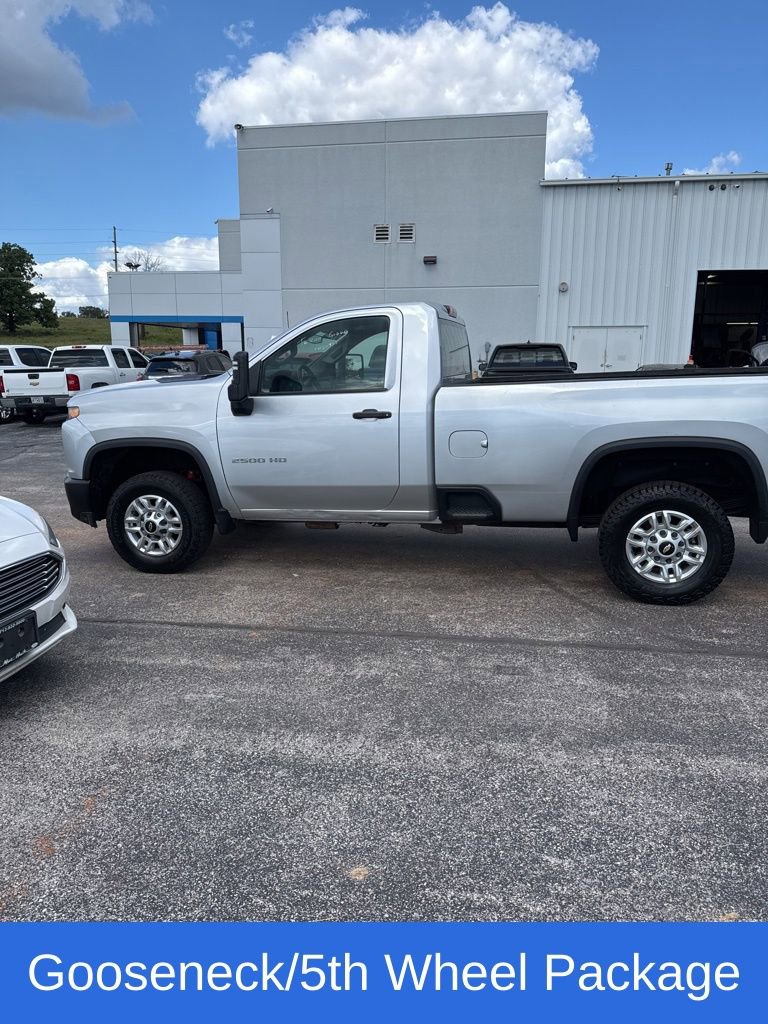 2022 Chevrolet Silverado 2500HD photo 2