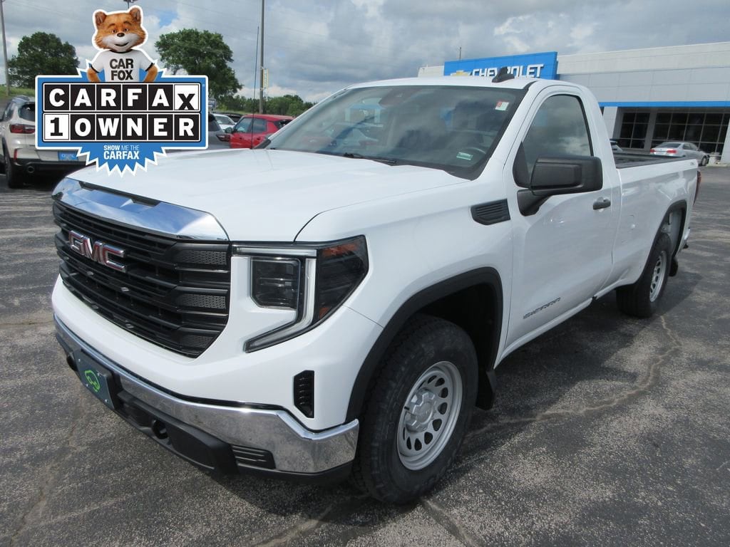 2022 GMC Sierra 4WD Regular Cab Standard Box Pro's photo