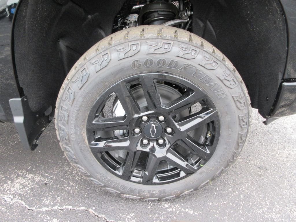 2026 Chevrolet Silverado 1500 LT Trail Boss - Photo 9