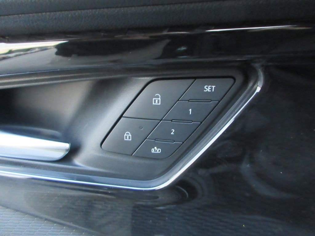 2026 Chevrolet Blazer EV RS - Photo 24