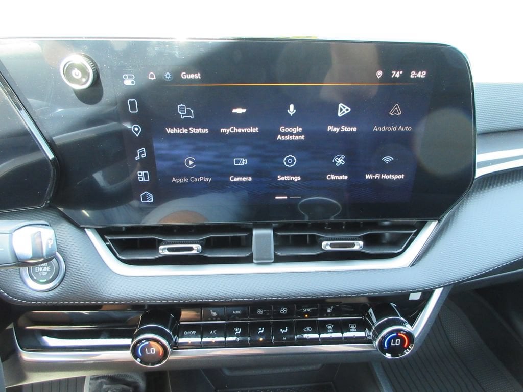 2027 Chevrolet Equinox LT - Photo 31