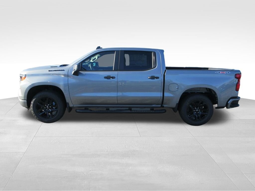 New 2026 Chevrolet Silverado 1500 Custom Truck