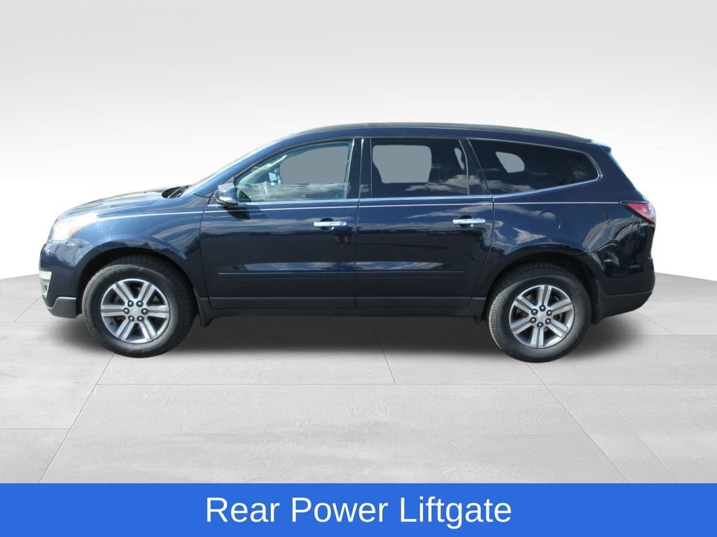 Used 2015 Chevrolet Traverse 2LT with VIN 1GNKRHKD1FJ271236 for sale in Ozark, MO
