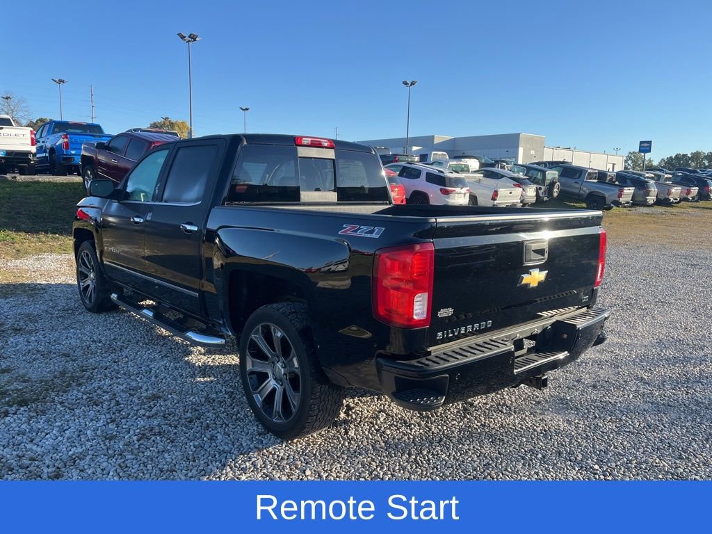 2017 Chevrolet Silverado 1500 LTZ photo 2
