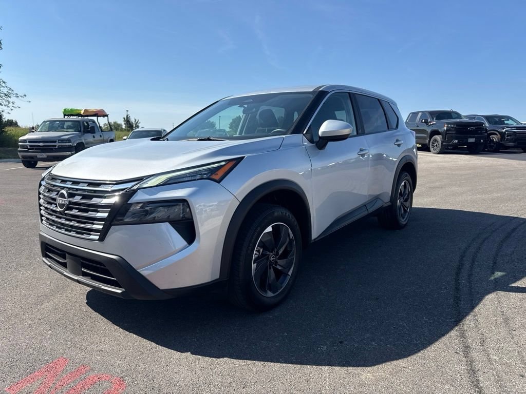 Used 2025 Nissan Rogue SV SUV