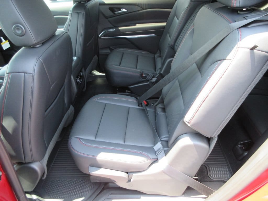 2026 Chevrolet Traverse Z71 - Photo 15